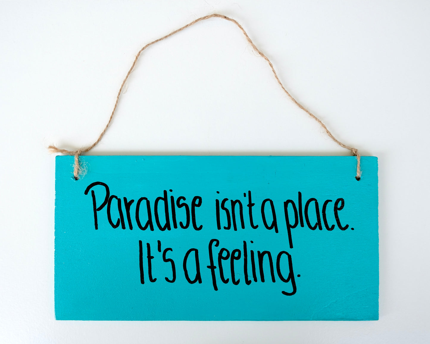 Einzigartiges Dekoschild aus Holz mit inspirierendem Zitat